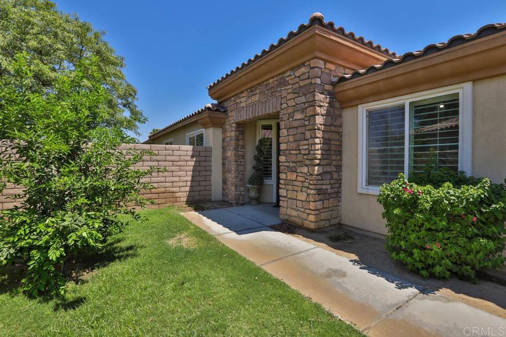 49359 Pacino Street Property Photo 3