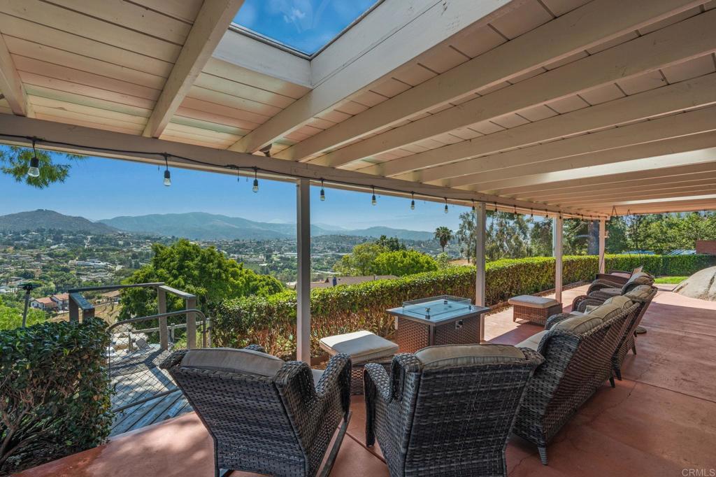 1308 Sundale Road Property Photo 13