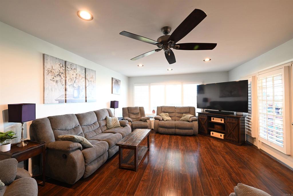 1308 Sundale Road Property Photo 20