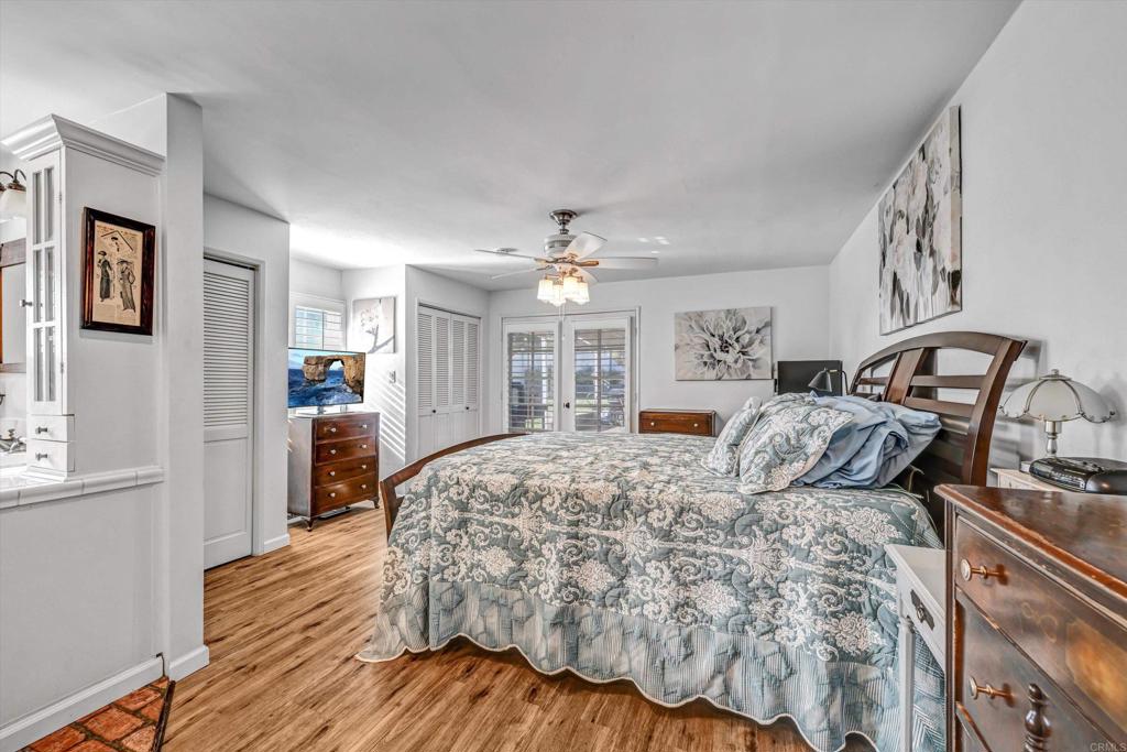 1308 Sundale Road Property Photo 30