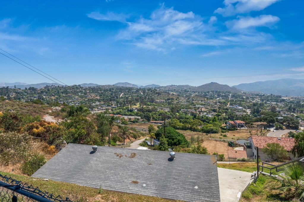 1308 Sundale Road Property Photo 46