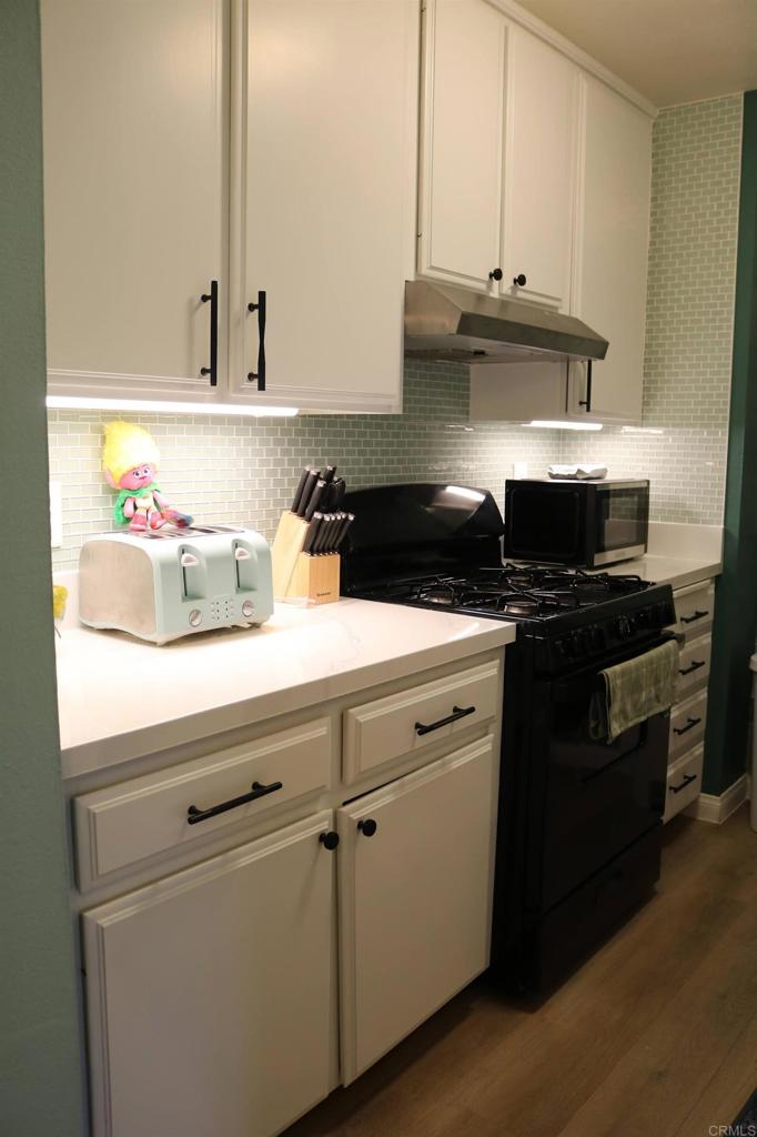 1615 Hotel Circle S D310 Property Photo 7