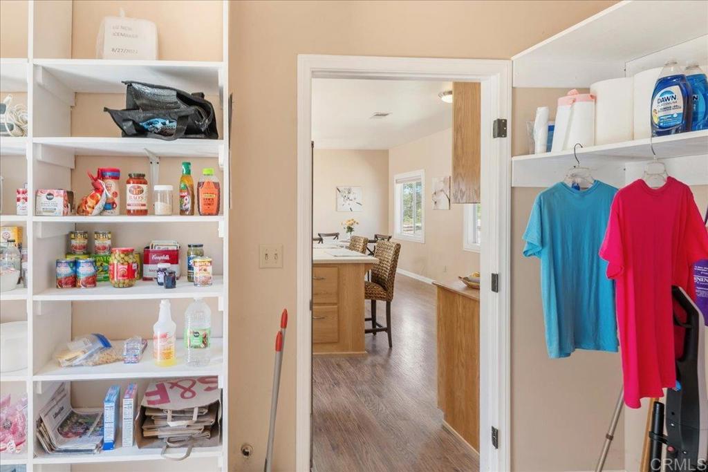 20899 Black Canyon Road Property Photo 14