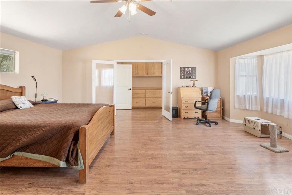 20899 Black Canyon Road Property Photo 18