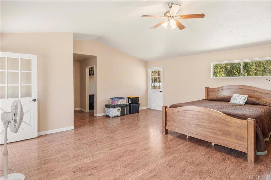 20899 Black Canyon Road Property Photo 20