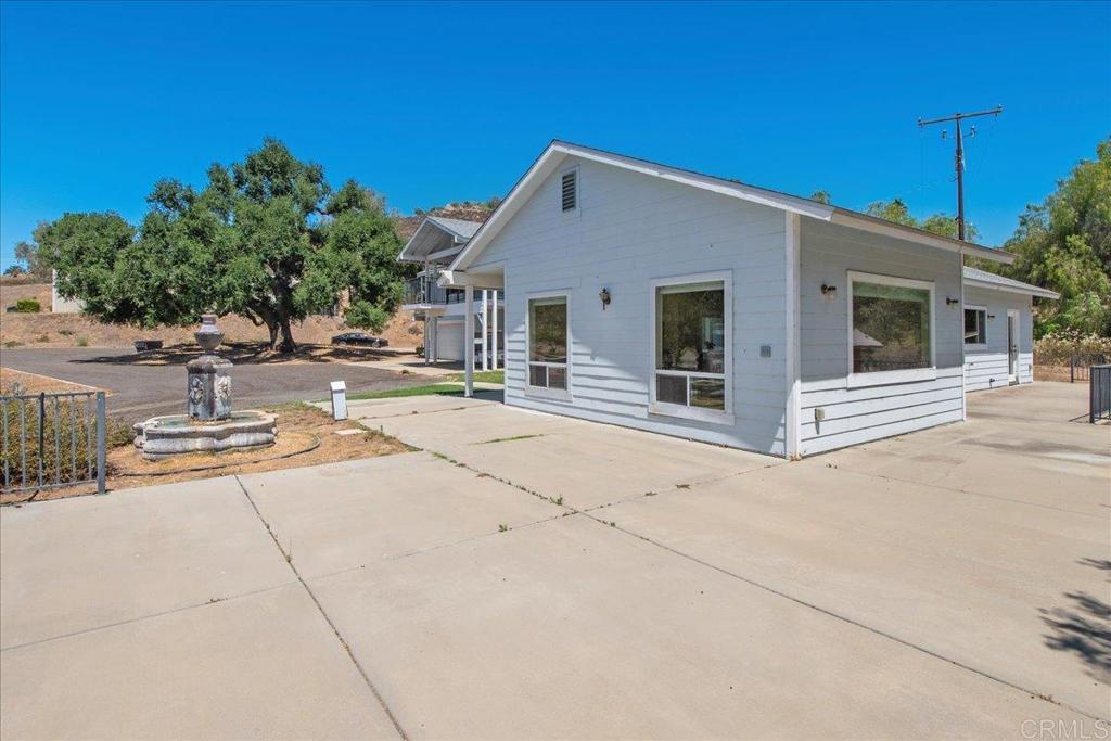 20899 Black Canyon Road Property Photo 44