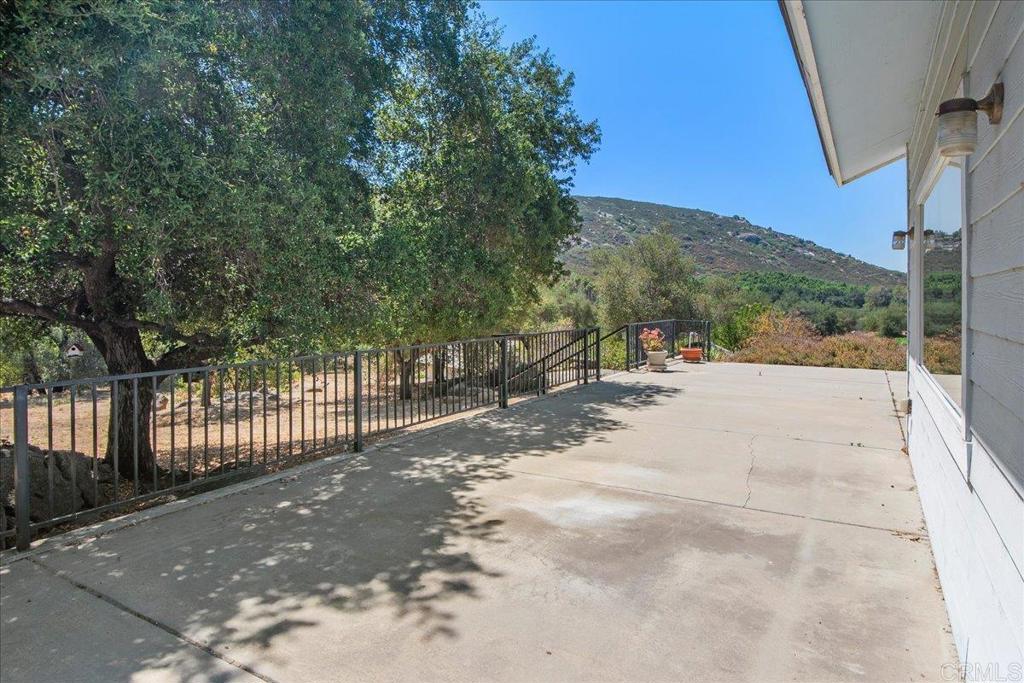 20899 Black Canyon Road Property Photo 46