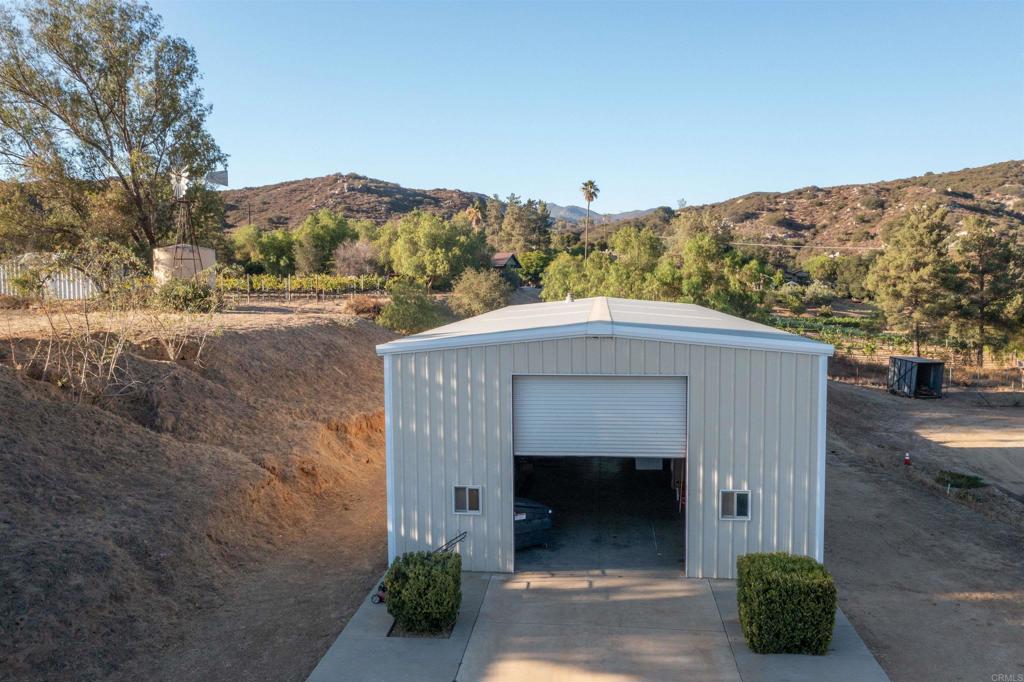 20899 Black Canyon Road Property Photo 57