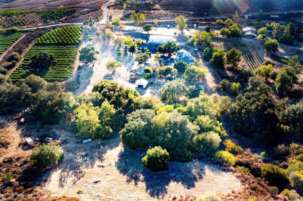 20899 Black Canyon Road Property Photo 75