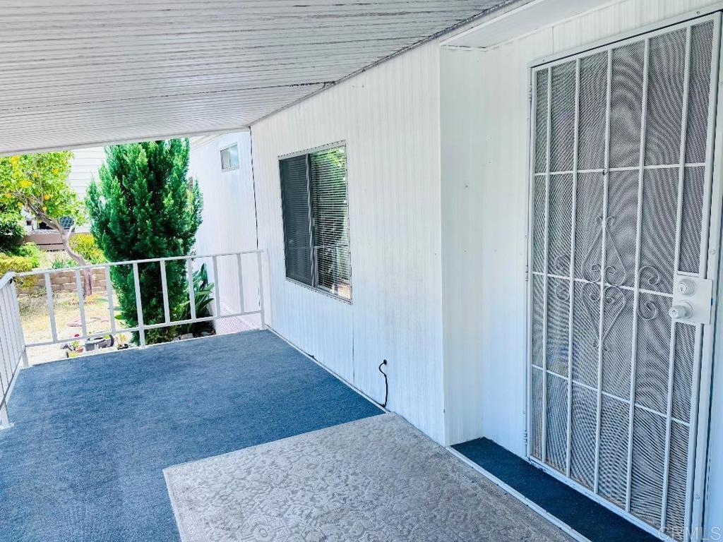 2130 Sunset Drive 122 Property Photo 3