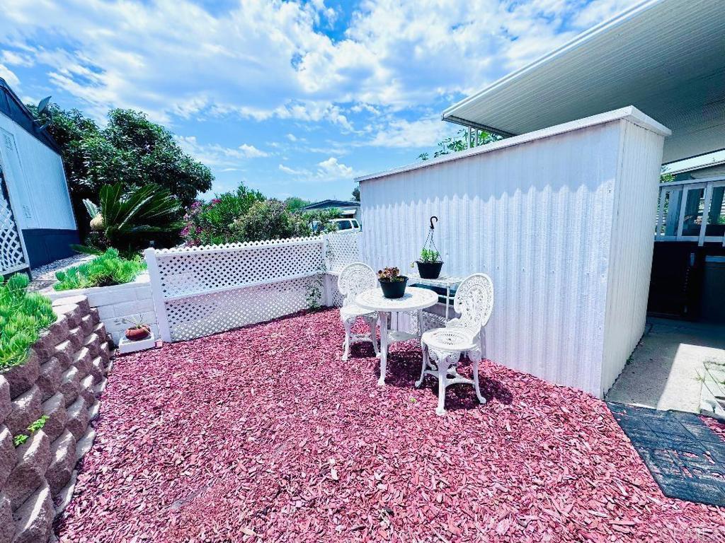 2130 Sunset Drive 122 Property Photo 23