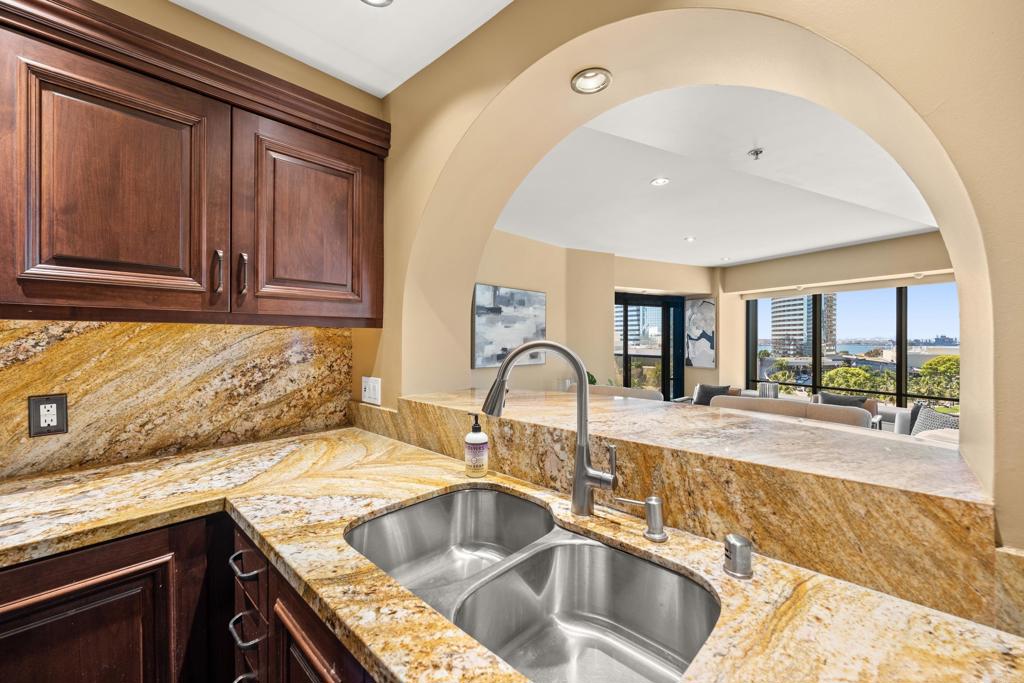 200 Harbor Drive 803 Property Photo 3