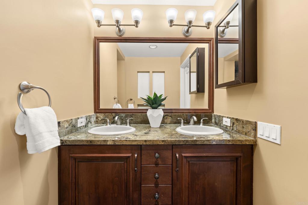 200 Harbor Drive 803 Property Photo 21