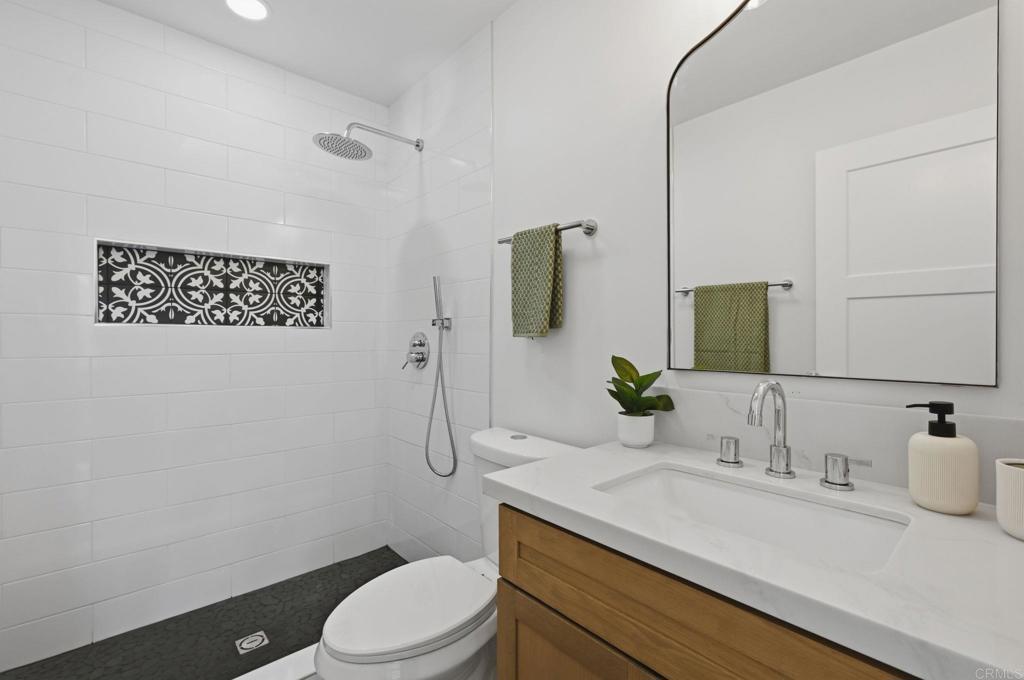 4208 34th St Property Photo 22