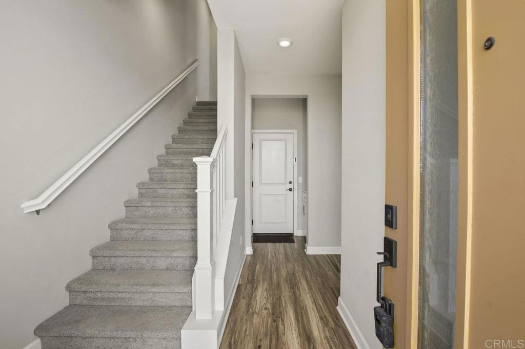 1891 Cosmopolitan Lane 6 Property Photo 4