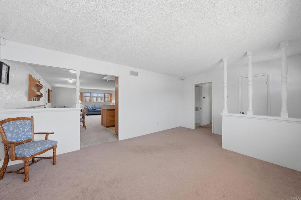 2121 E 4th Street Property Photo 15