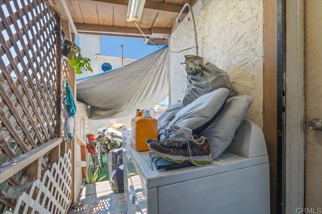 4811 Castle Avenue Property Photo 12