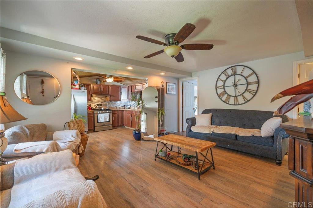 4811 Castle Avenue Property Photo 14