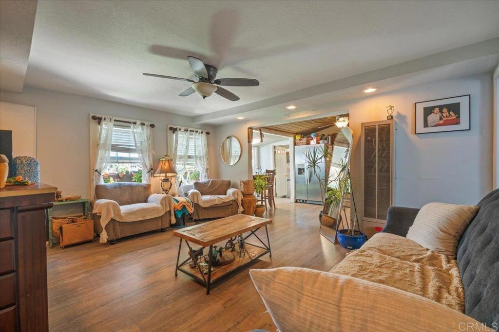 4811 Castle Avenue Property Photo 15