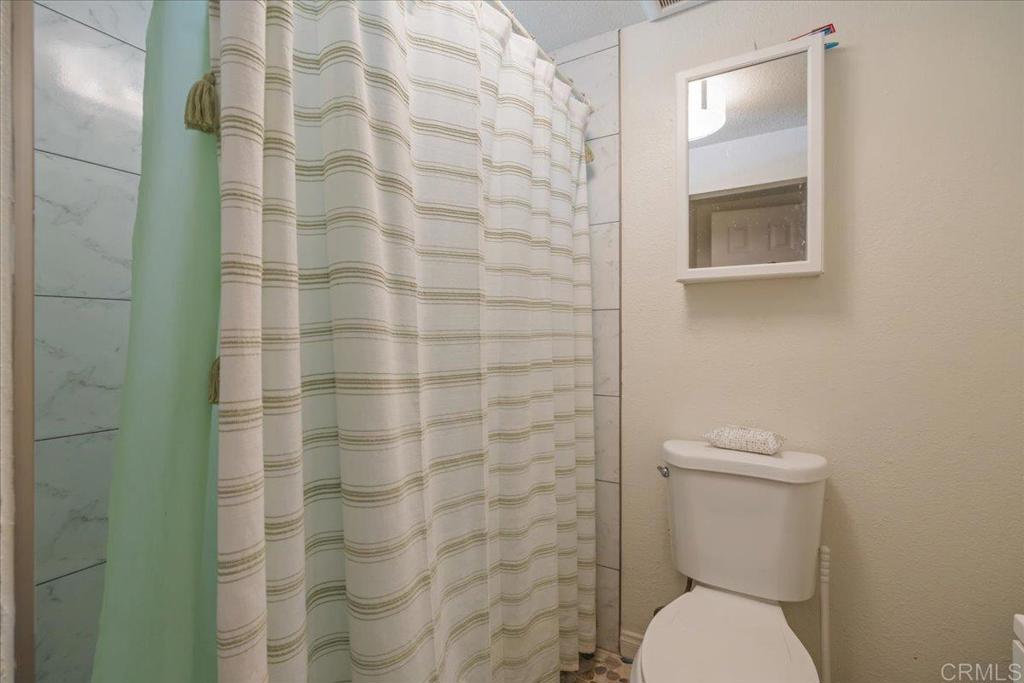 4811 Castle Avenue Property Photo 19