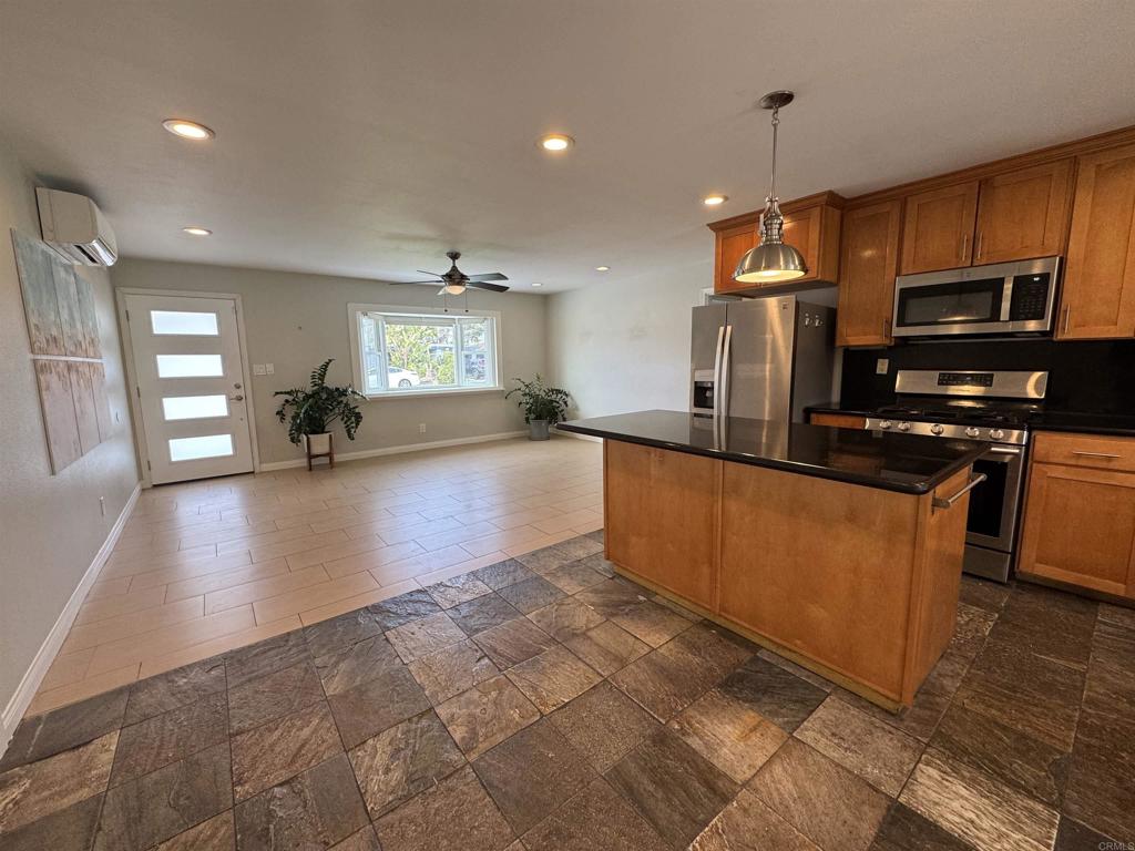 325 Elm Avenue Property Photo 4