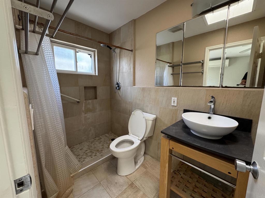 325 Elm Avenue Property Photo 10