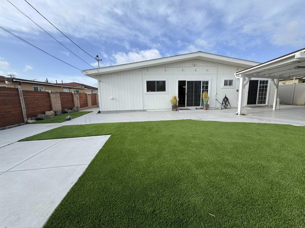 325 Elm Avenue Property Photo 18
