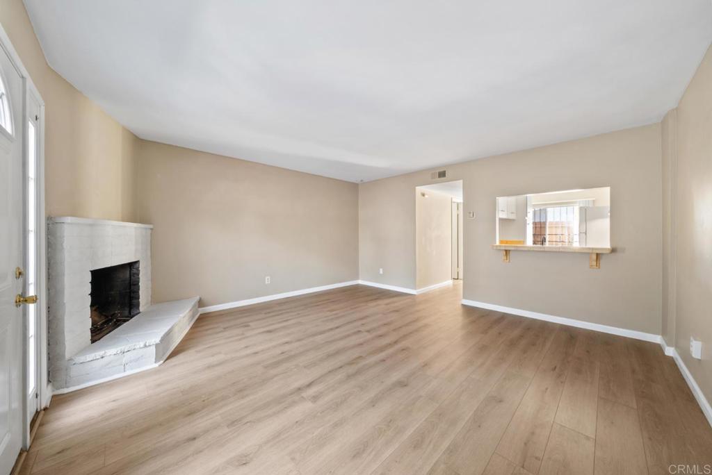 467 Woodlawn Avenue C Property Photo 7