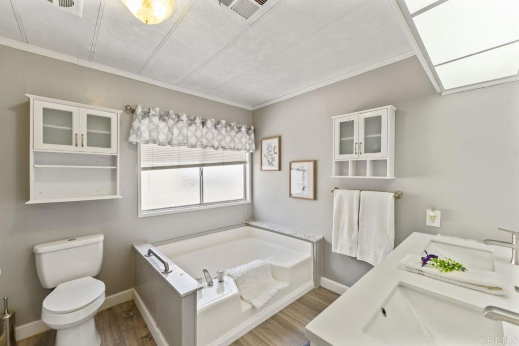 1223 Brentwood Way Property Photo 41
