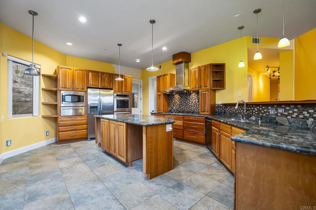 11687 Valle Vista Rd Property Photo 15