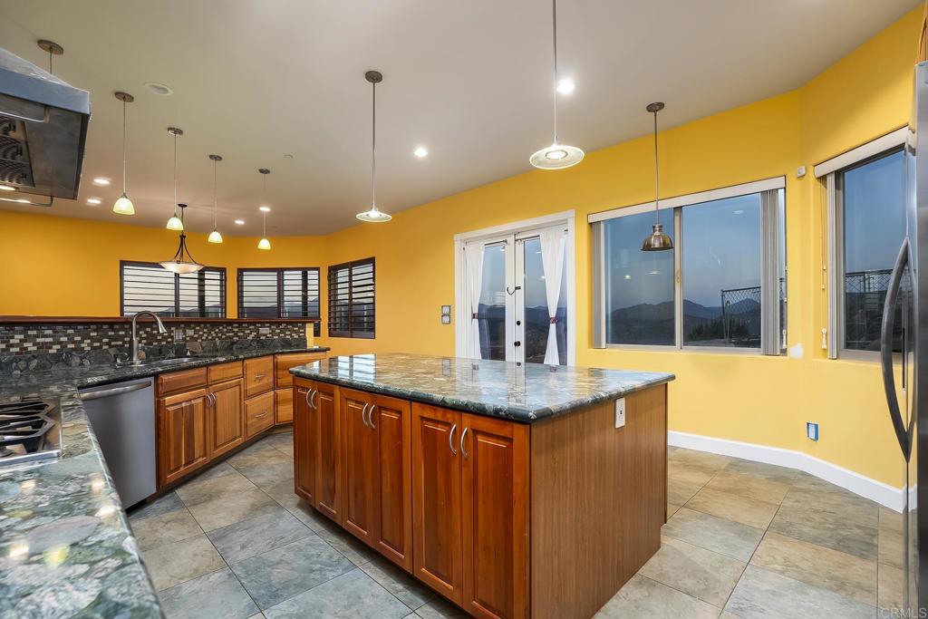 11687 Valle Vista Rd Property Photo 16