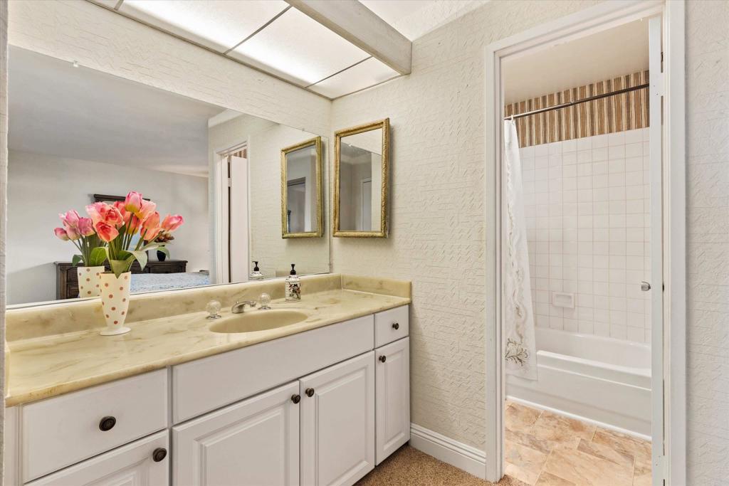 7954 Mission Center Court C Property Photo 14