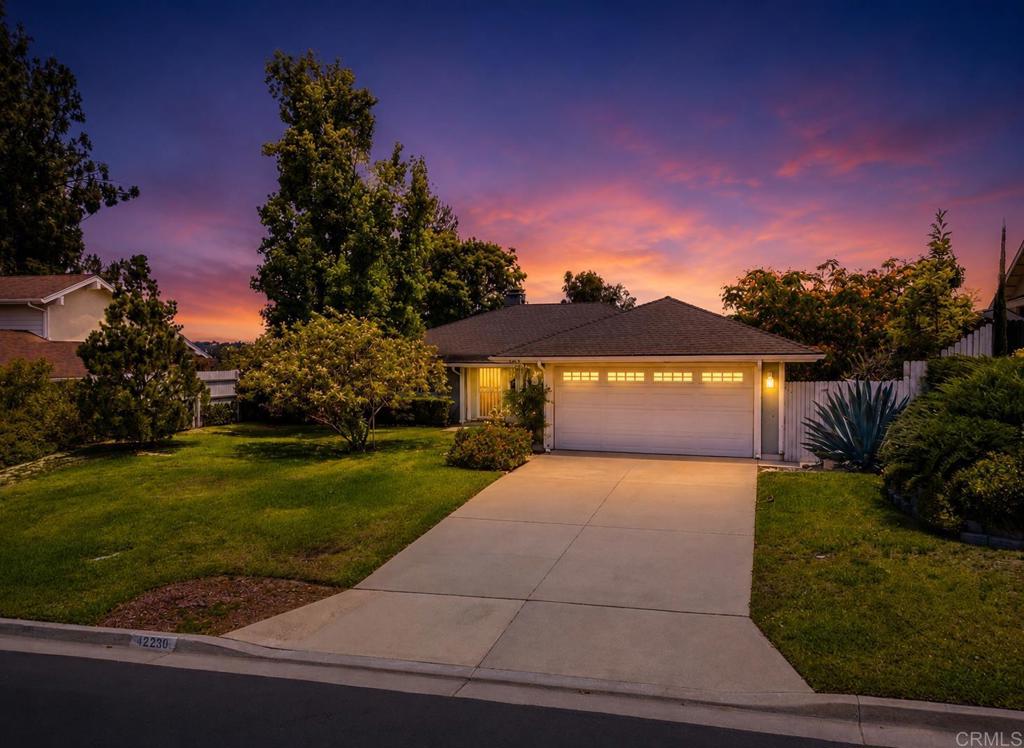 42230 Cosmic Dr Property Photo 2