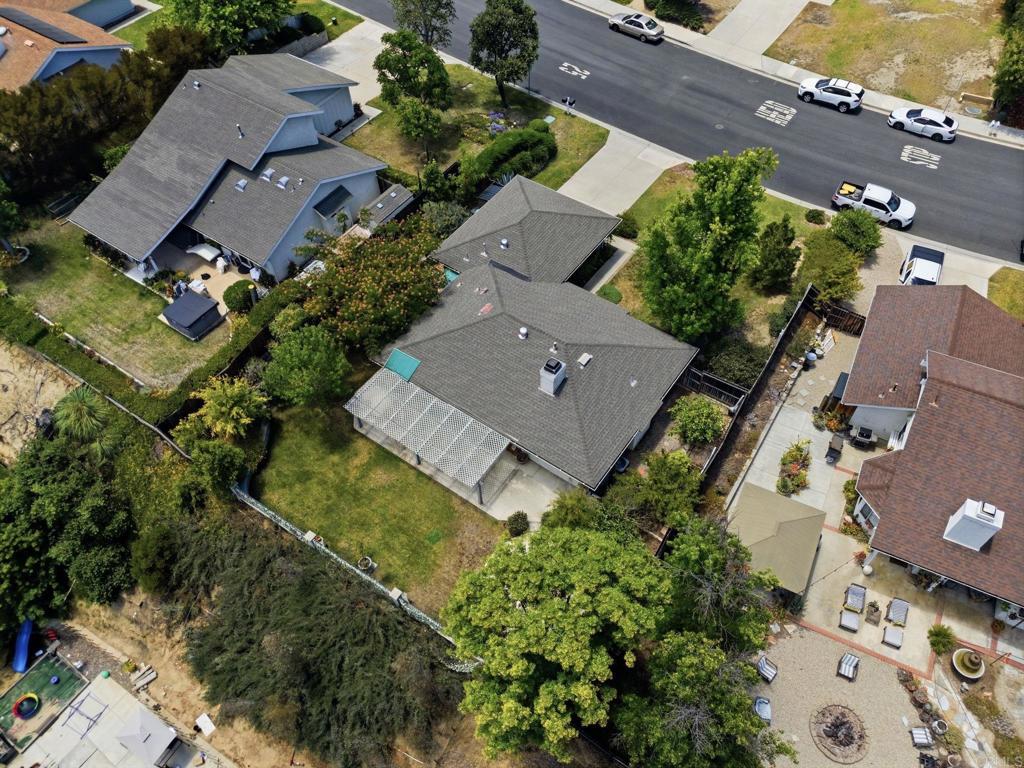 42230 Cosmic Dr Property Photo 6