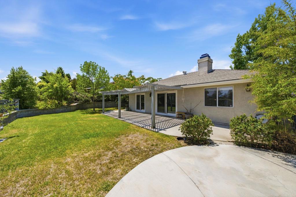 42230 Cosmic Dr Property Photo 27