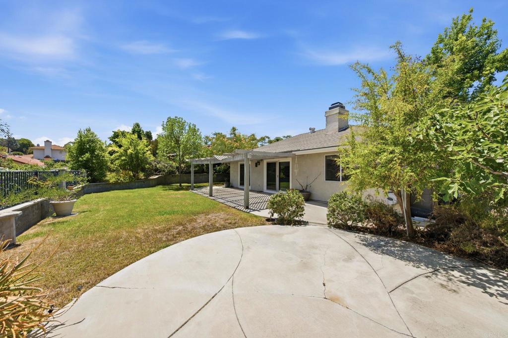 42230 Cosmic Dr Property Photo 30