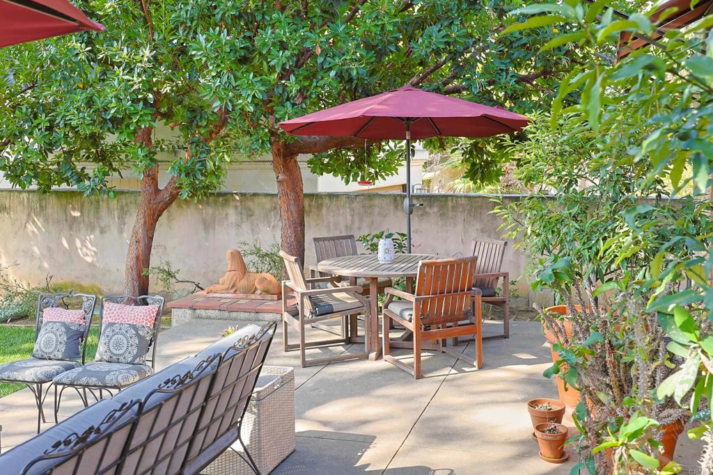 1027 Adella Property Photo 42