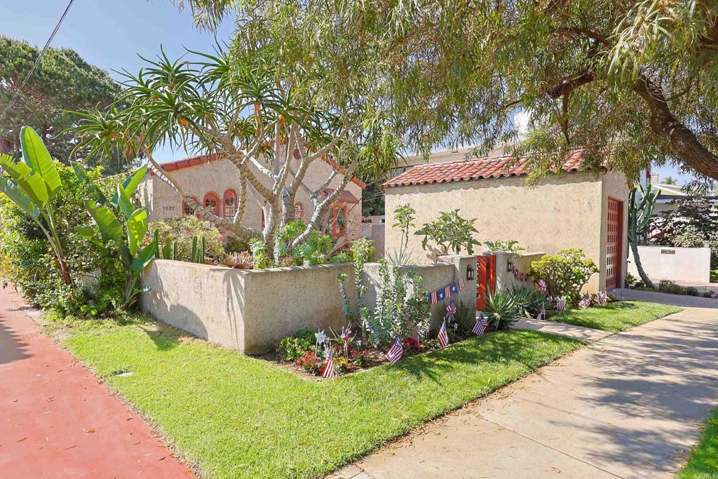 1027 Adella Property Photo 64