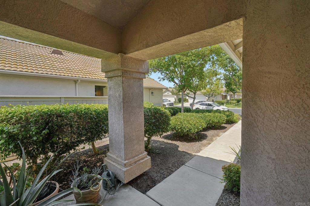 23979 Via Astuto Property Photo 5