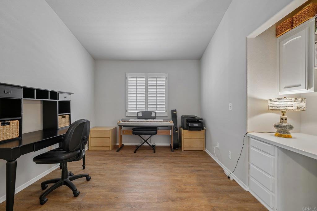 23979 Via Astuto Property Photo 15