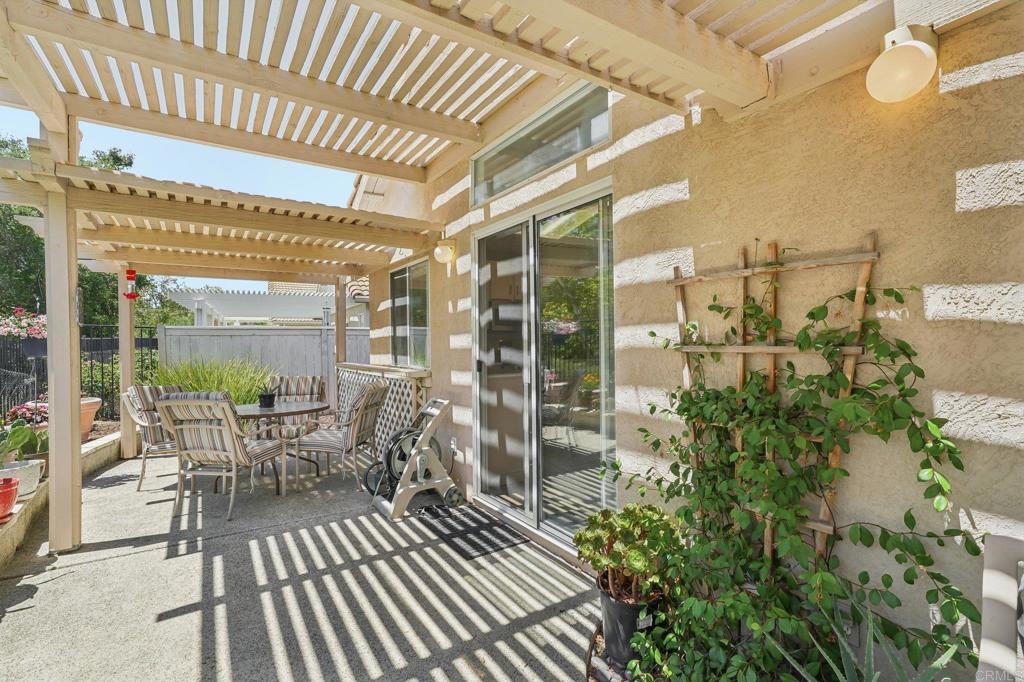 23979 Via Astuto Property Photo 37