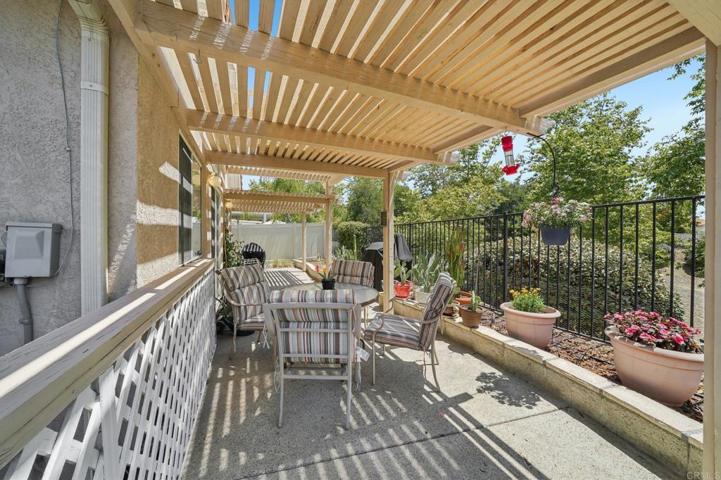 23979 Via Astuto Property Photo 40
