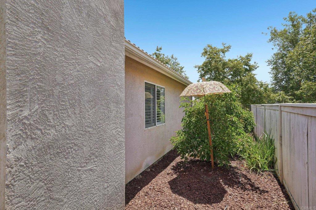 23979 Via Astuto Property Photo 43