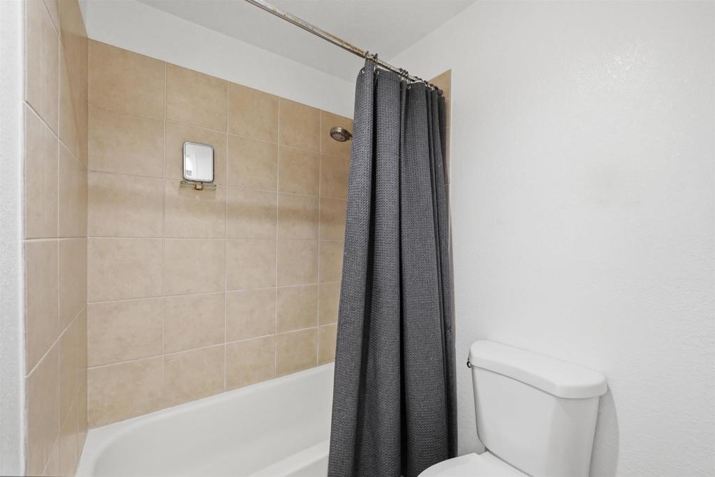 110 N 2nd Avenue 30 Property Photo 11