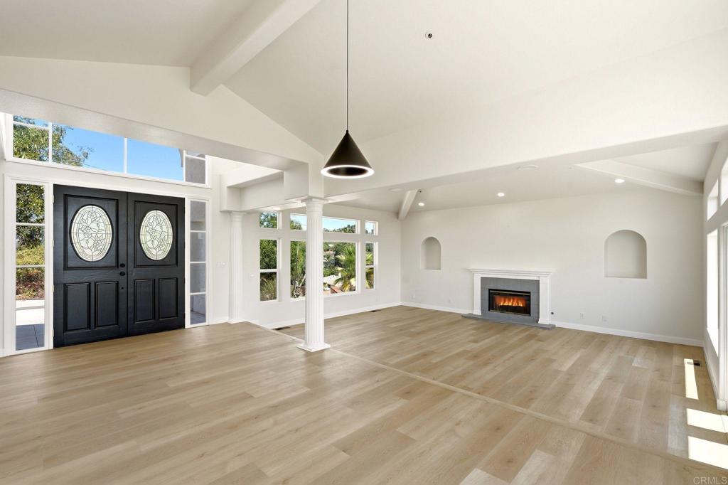 1522 Maxwell Lane Property Photo 13