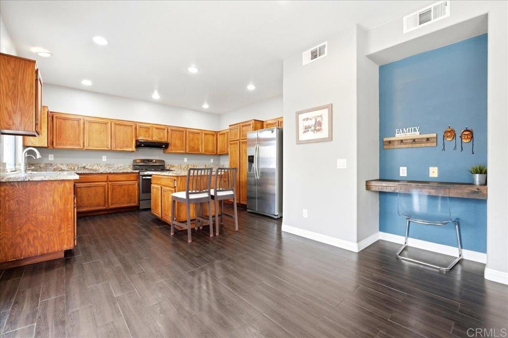 39513 Tangletree Way Property Photo 12