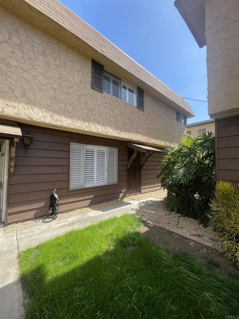 270 H Street B Property Photo 2