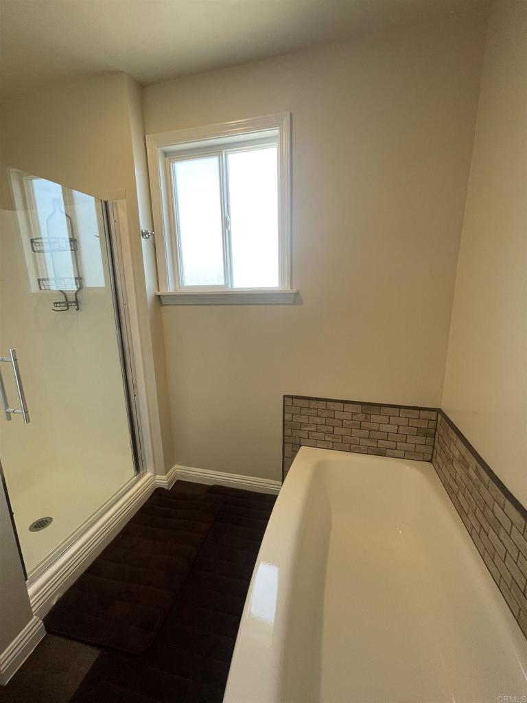 270 H Street B Property Photo 14