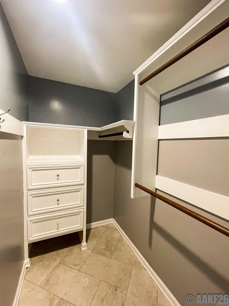 63 L Property Photo 18