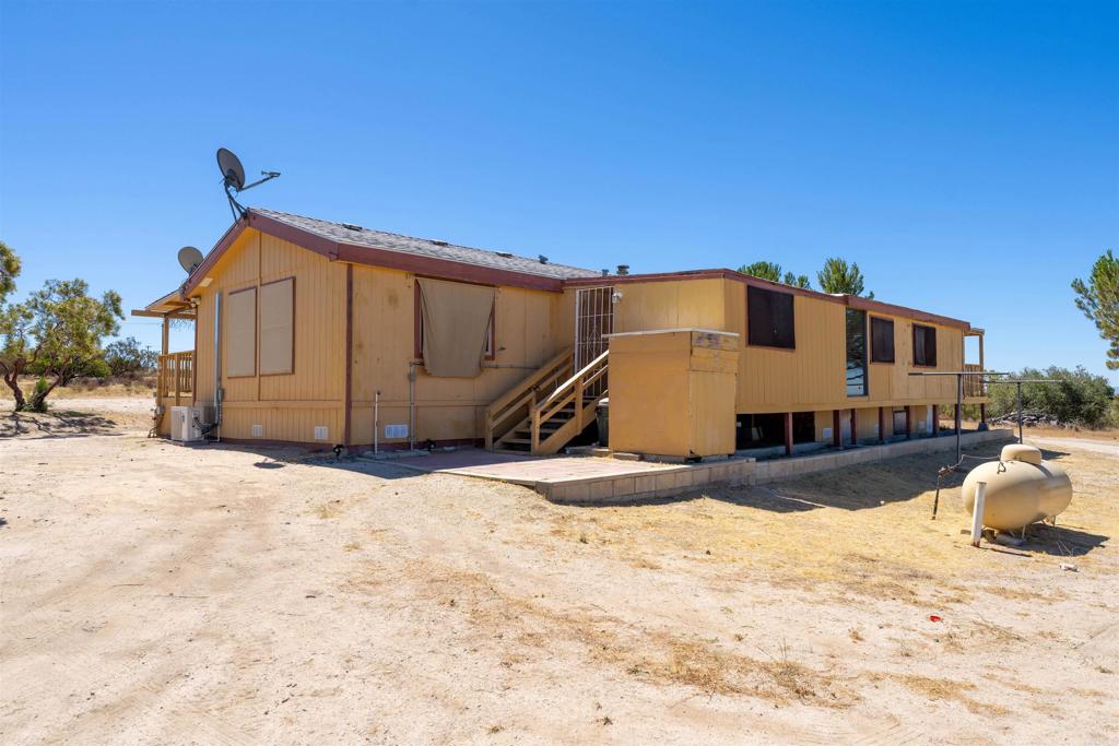 37621 Moon Valley Road Property Photo 1